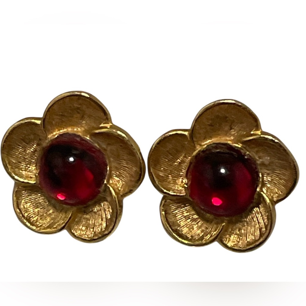 Museum of Modern Art Earrings MMA Gold Plated Flower Red Gripoix Glass